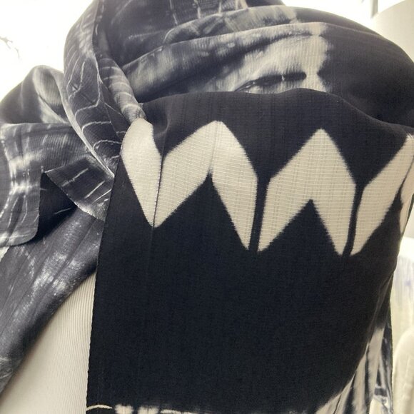 ARTISNAL Wide Scarf Hand Dyed Tribal Geometric Design Black Crepe Silk - Picture 4 of 12